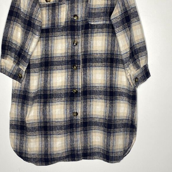 New Fashion Nova Paint The Town Plaid Flannel Jacket Shacket Women's Size Medium - Picture 5 of 9